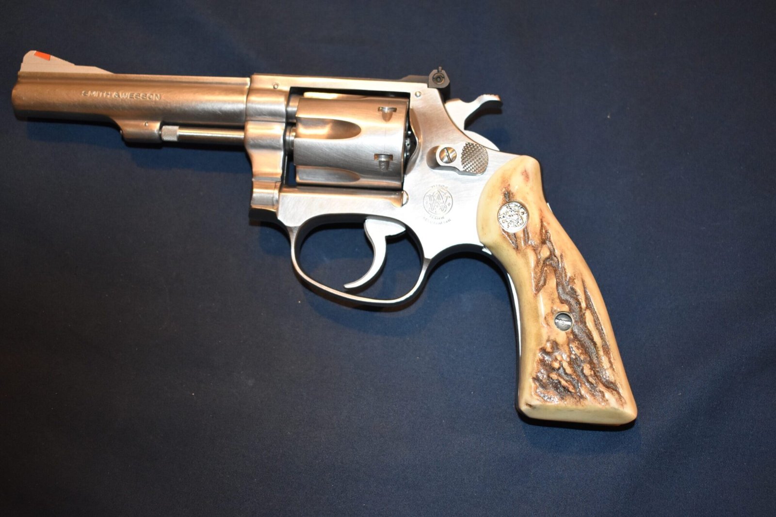 SMITH & WESSON J FRAME SQUARE BUTT VINTAGE STAG GRIPS JSQS8 - Image 4