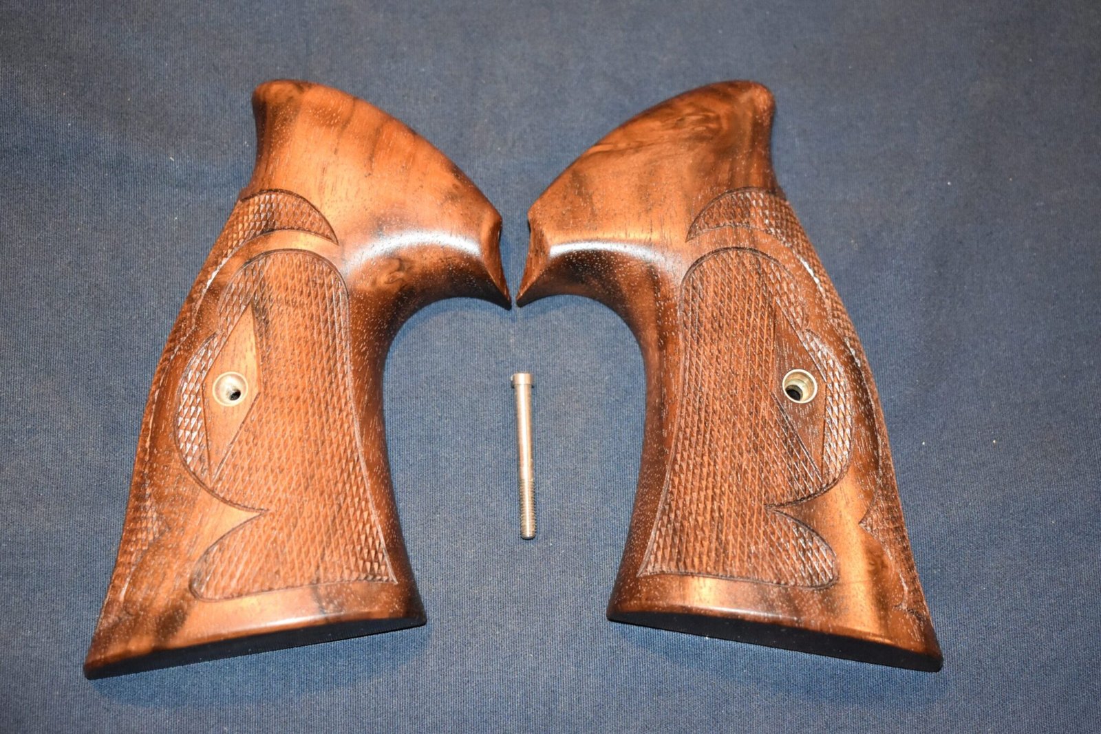 KEITH BROWN CUSTOM SMITH & WESSON N FRAME "ROPER" GRIPS KBNR39