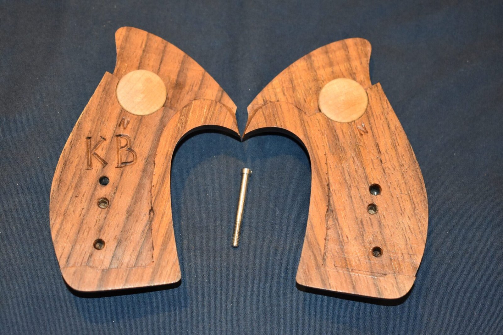KEITH BROWN CUSTOM SMITH & WESSON N FRAME ROUND BUTT "ROPER" GRIPS KBNR40 - Image 3
