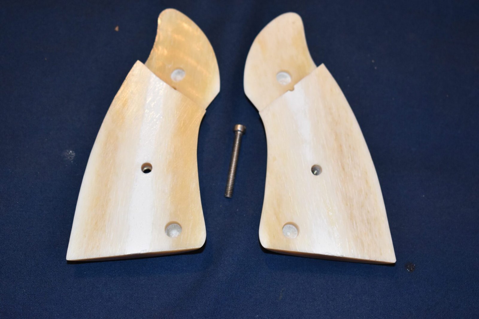 COLT TROOPER MARK III GIRAFFE BONE GRIPS TMK3GB2 - Image 3