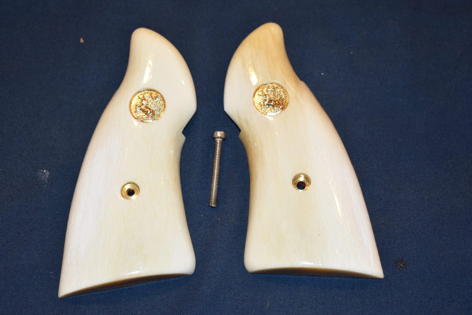 COLT TROOPER MARK III GIRAFFE BONE GRIPS TMK3GB2