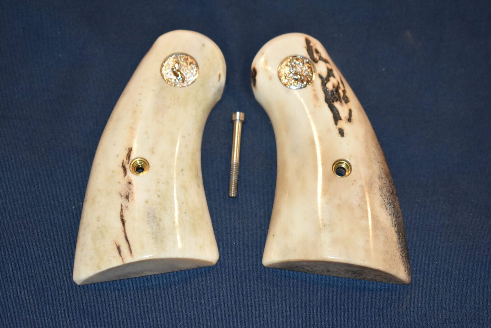 COLT PYTHON SAMBAR STAG GRIPS CPSS23