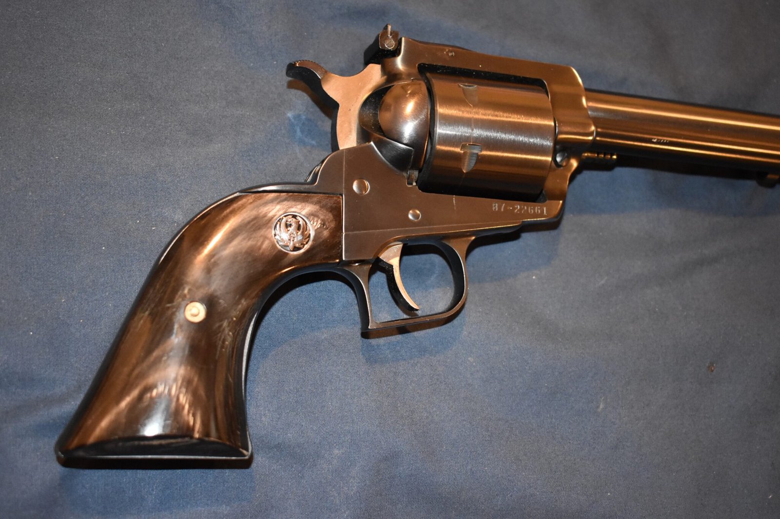 RUGER SUPER BLACKHAWK BUFFALO HORN GRIPS RSBHBH1 - Image 7