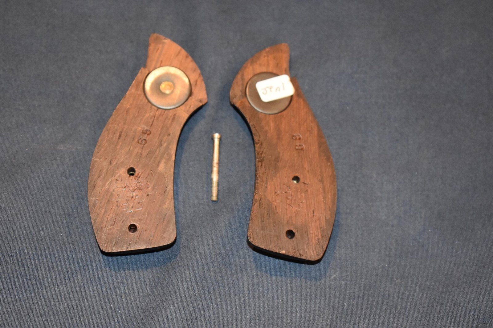 SMITH & WESSON J FRAME ROSEWOOD PRESENTATION MAGNA GRIPS JPM1 - Image 3