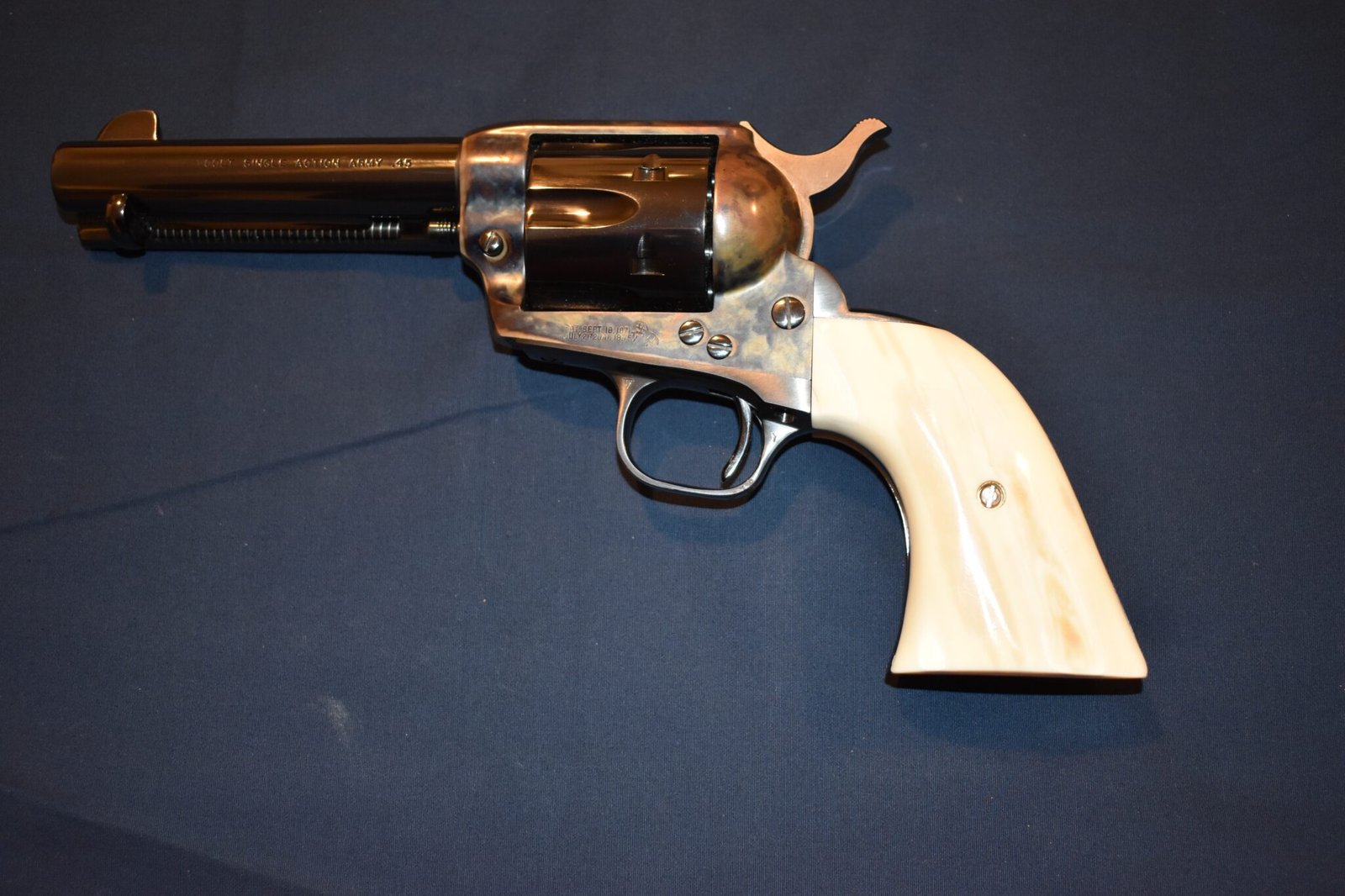 COLT SINGLE ACTION ARMY (S.A.A.) FOSSILIZED WALRUS IVORY GRIPS SAAWI6 - Image 4