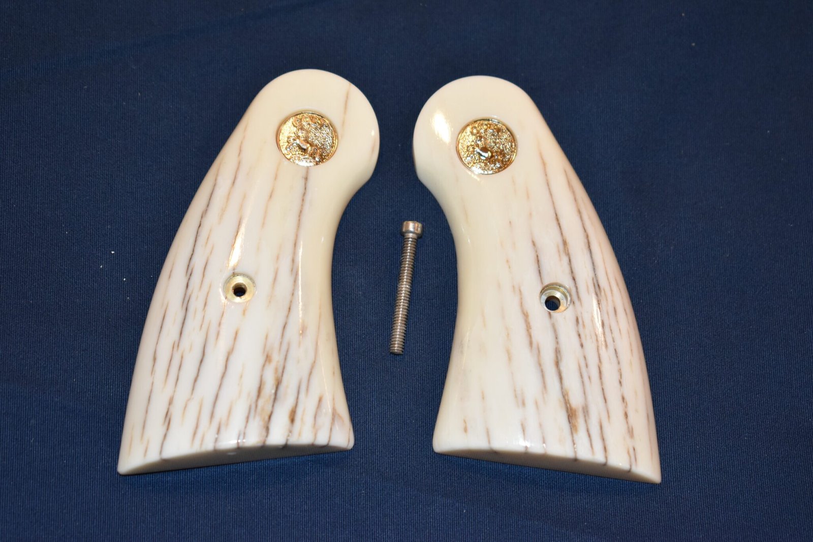 COLT PYTHON PREMIUM GRADE GIRAFFE BONE GRIPS CPGB13