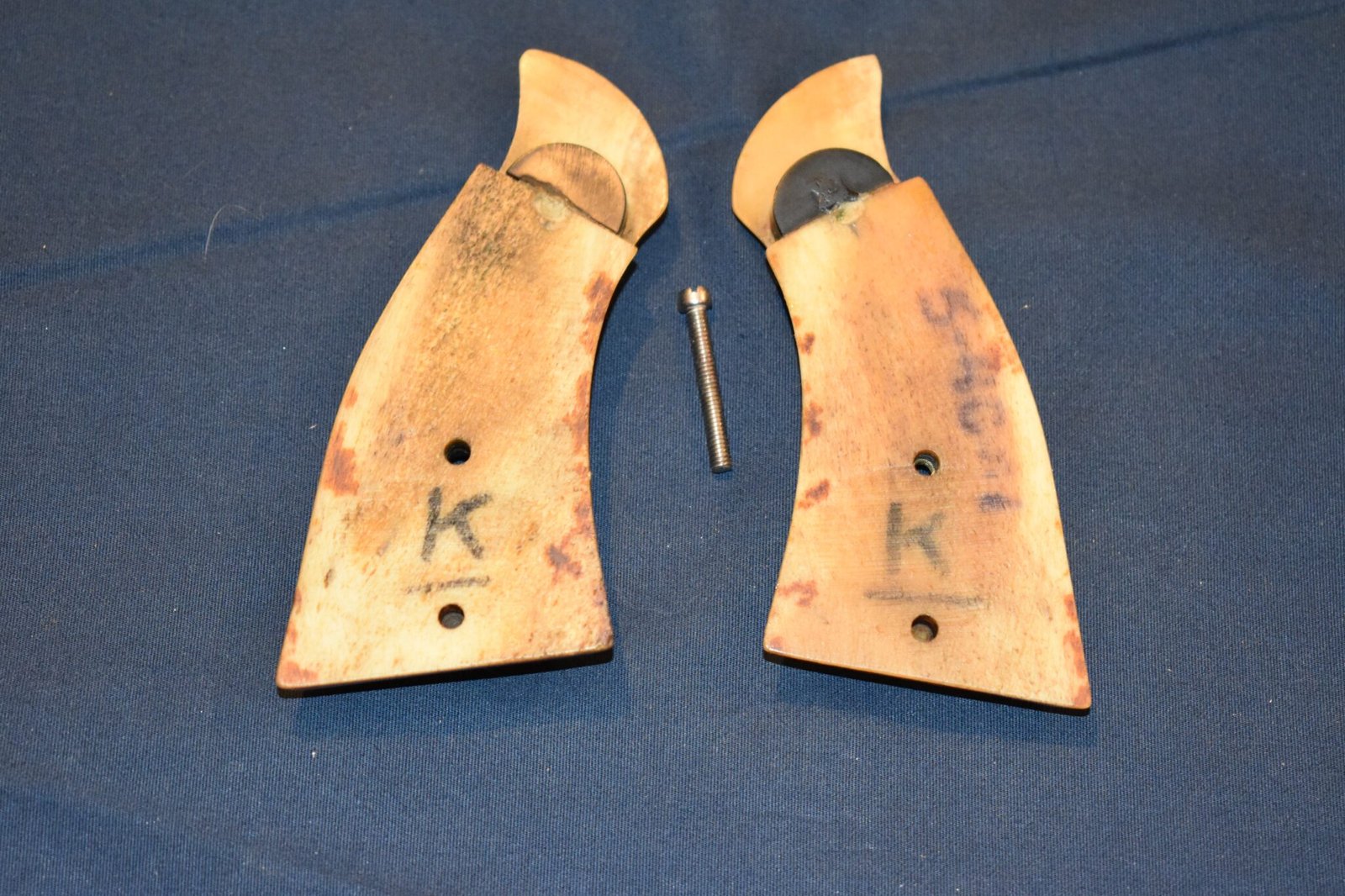 SMITH & WESSON K FRAME SQUARE BUTT VINTAGE SAMBAR STAG GRIPS KSQSS16 - Image 3