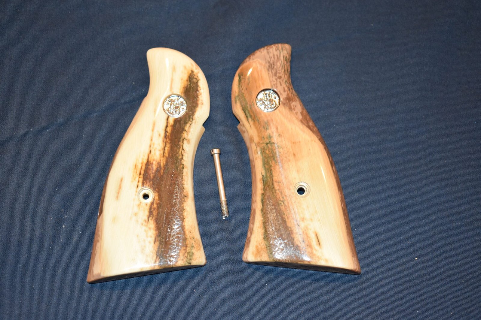 SMITH & WESSON N FRAME MAMMOTH IVORY GRIPS NMI3