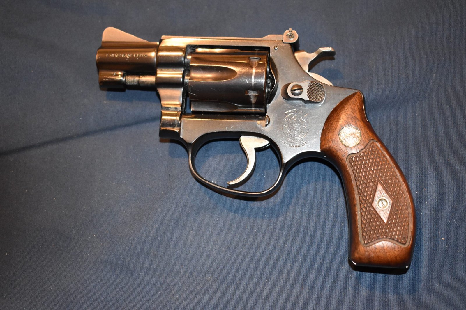 SMITH & WESSON J FRAME DIAMOND MAGNA GRIPS JDM3 - Image 4