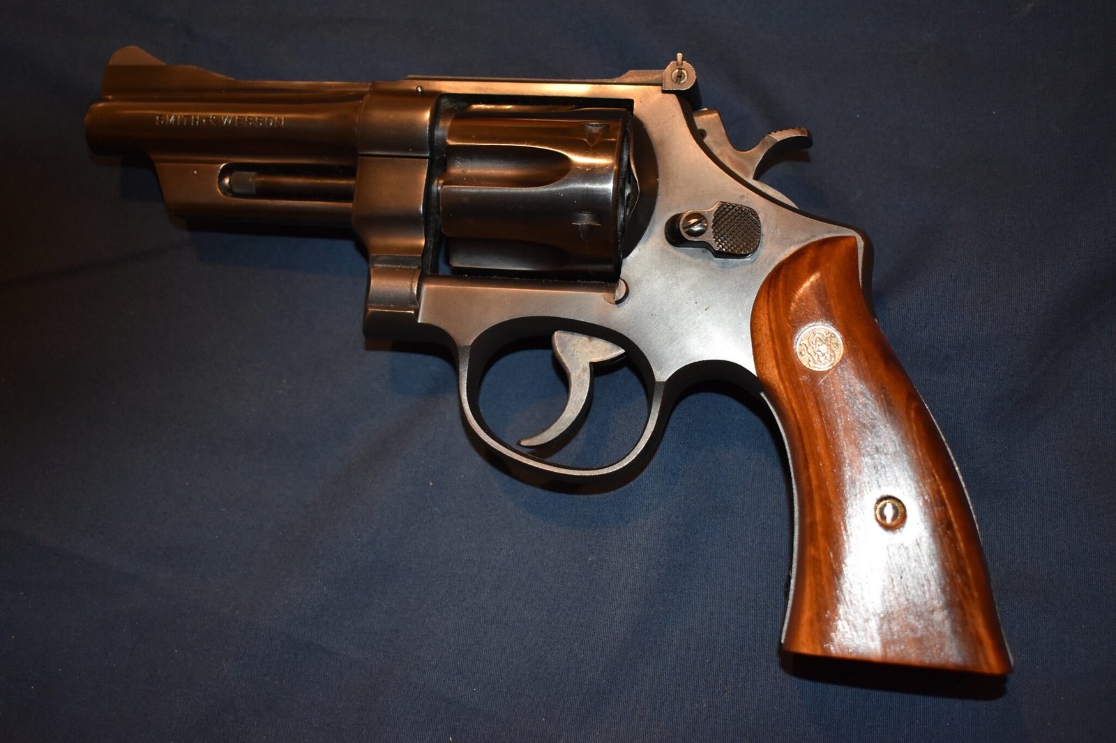 SMITH & WESSON N FRAME FACTORY PRESENTATION GRIPS NPM3 - Image 4