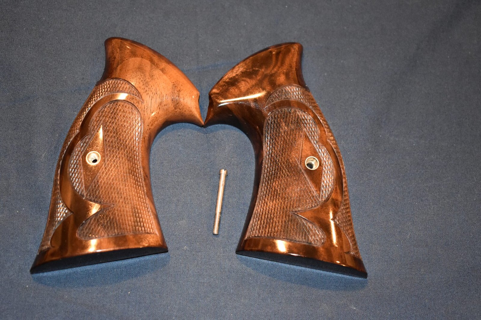 KEITH BROWN CUSTOM SMITH & WESSON K FRAME ROPER GRIPS KBKR13
