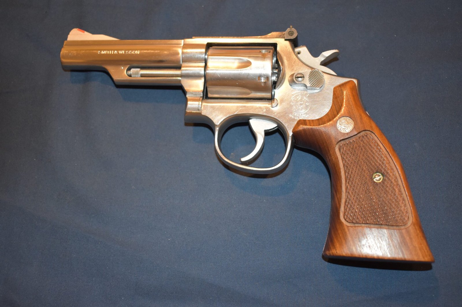 SMITH & WESSON FACTORY K FRAME TARGET GRIPS KCT21 - Image 4