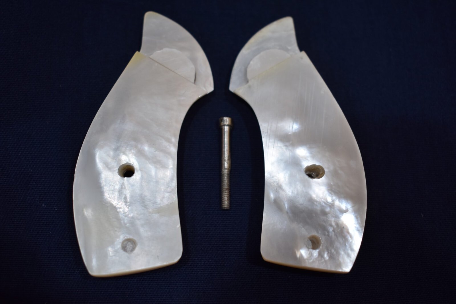 SMITH & WESSON J FRAME MOTHER OF PEARL GRIPS JMOP3 - Image 3
