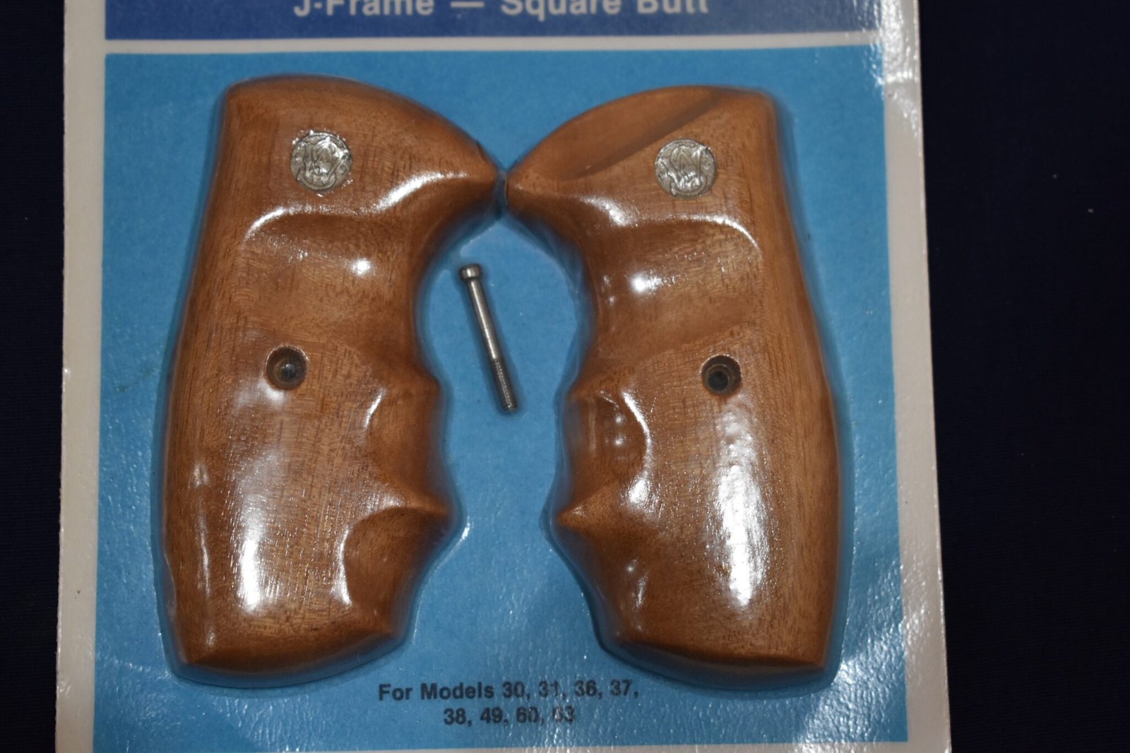 SMITH & WESSON J FRAME COMBAT GRIPS JC12 - Image 3