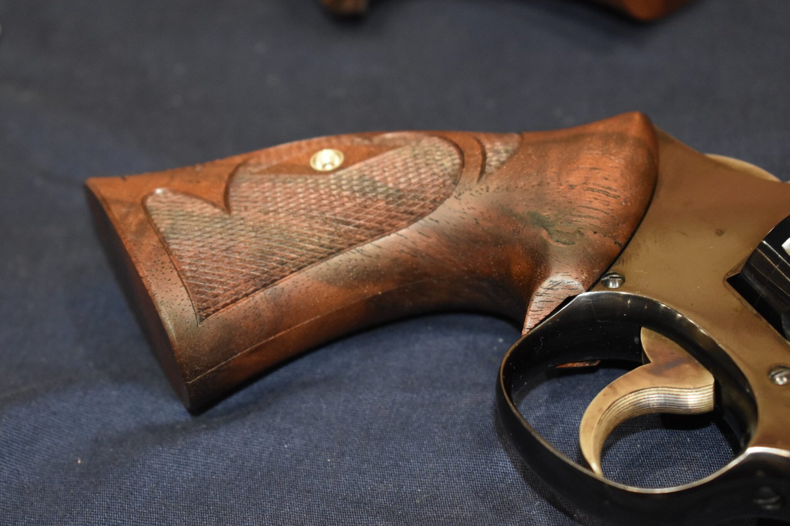 KEITH BROWN CUSTOM SMITH & WESSON K FRAME PRE WAR ROPER GRIPS KBKR14 - Image 11