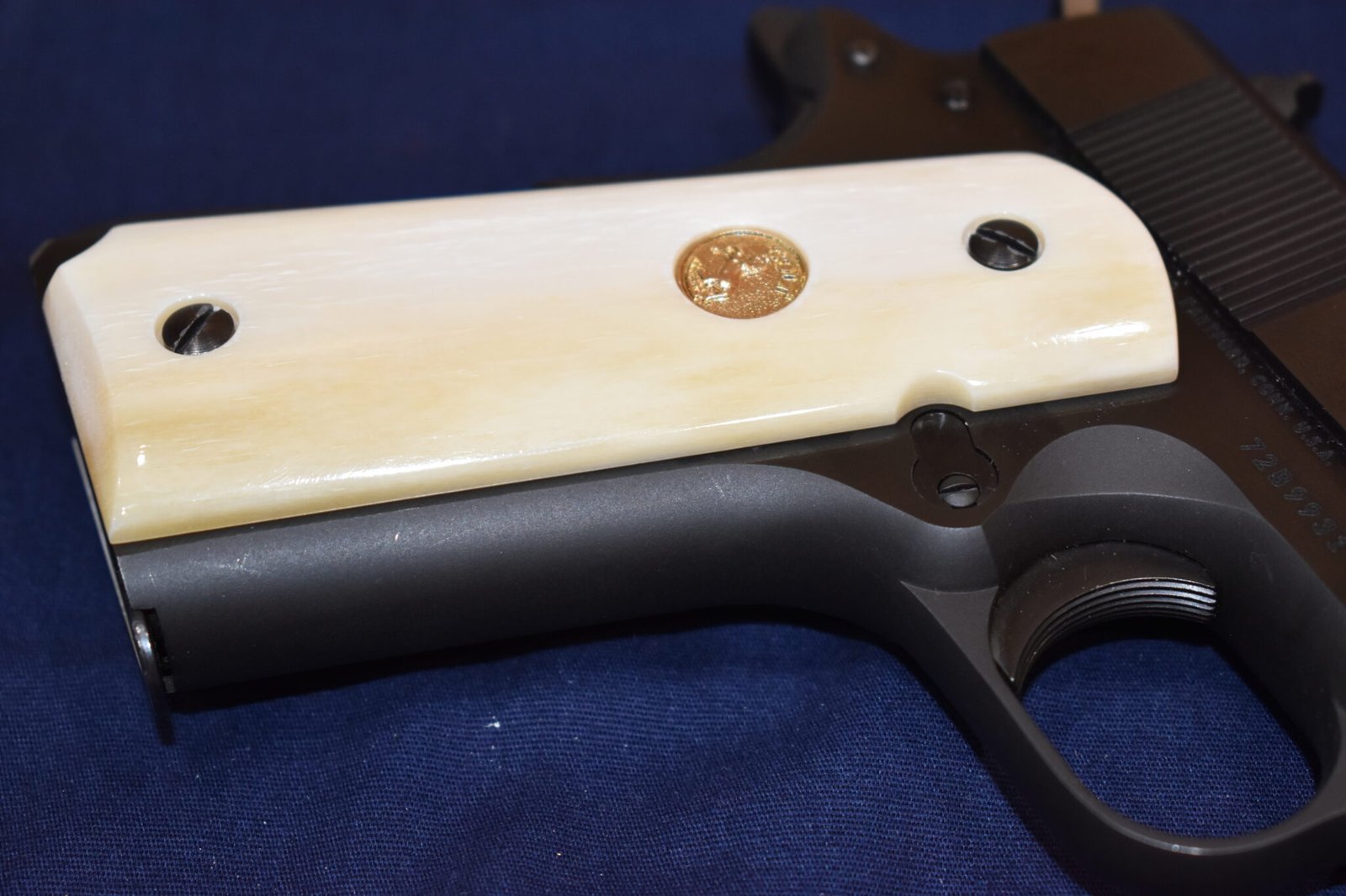 COLT 1911 PREMIUM GRADE GIRAFFE BONE GRIPS 1911GB22 - Image 11