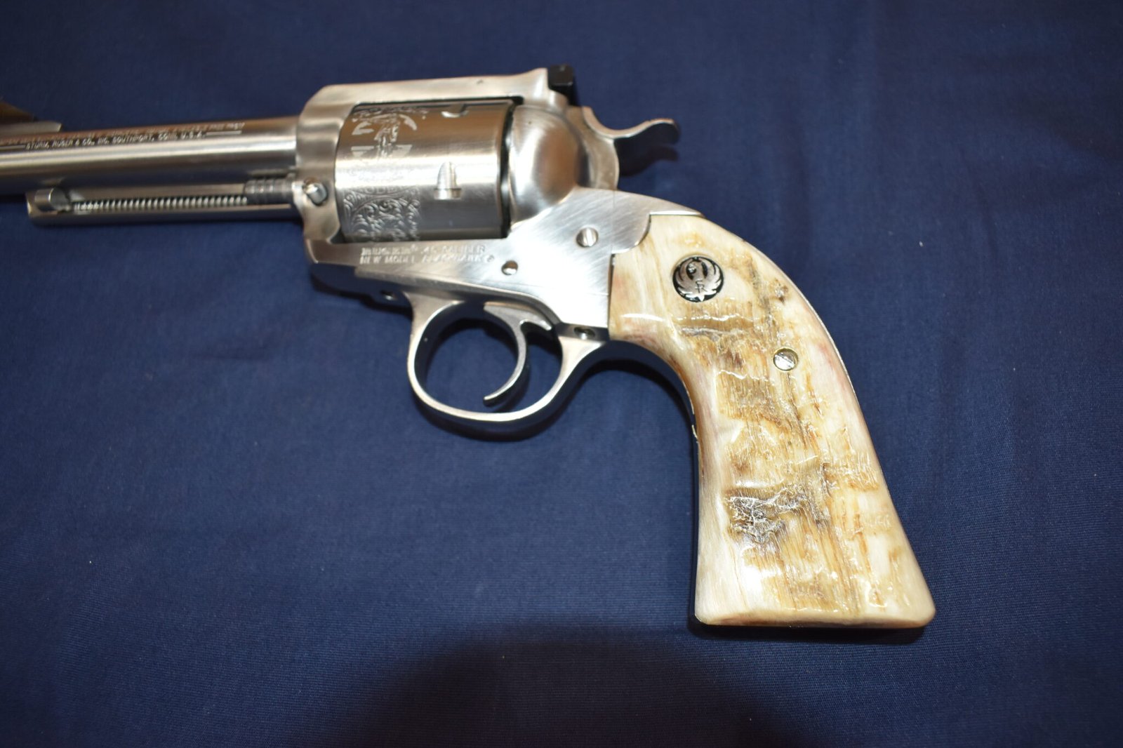 RUGER BISLEY PREMIUM GRADE RAMS HORN GRIPS RBGB8 - Image 4