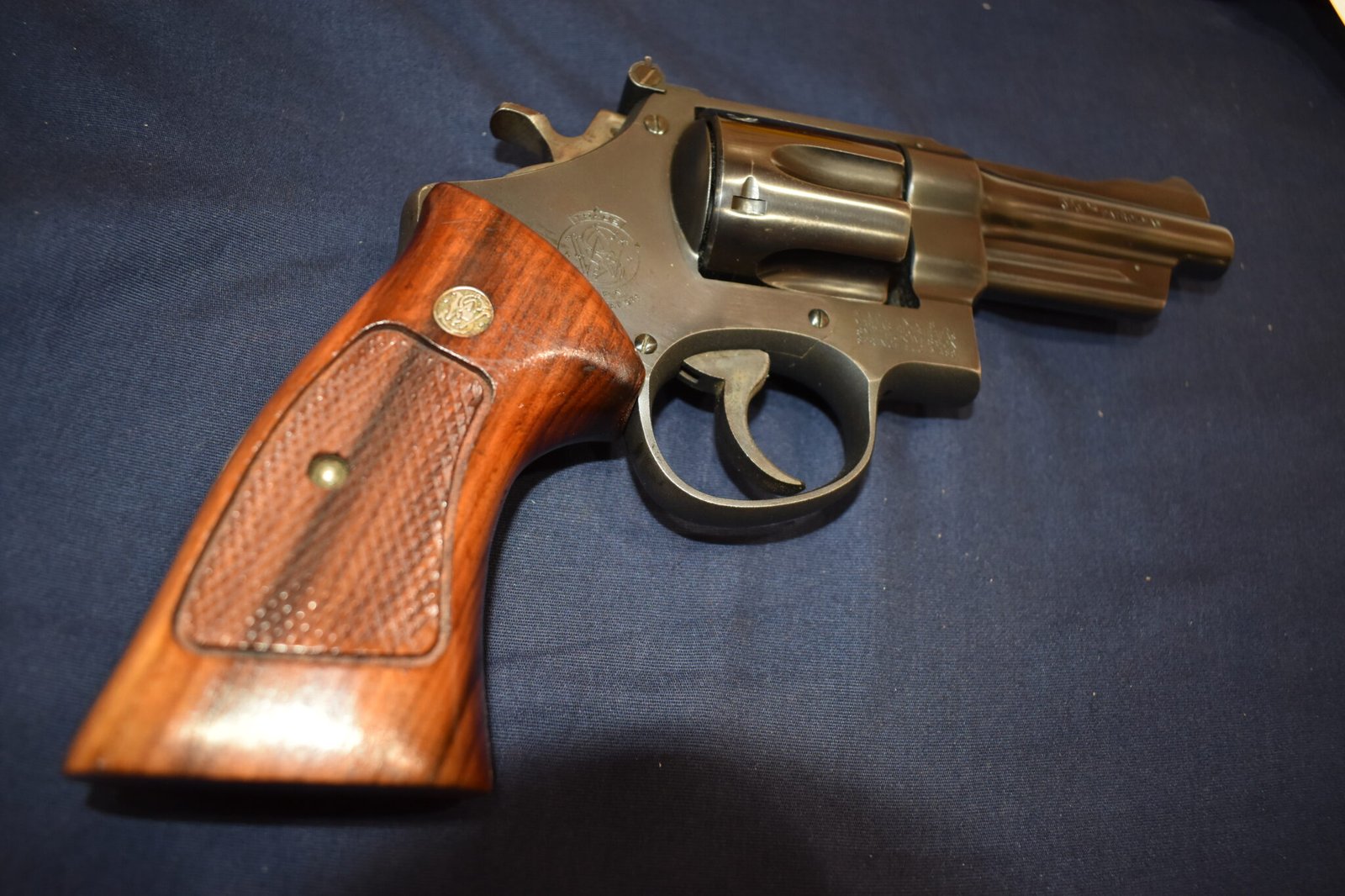 SMITH & WESSON FACTORY N FRAME TARGET GRIPS NT61 - Image 7