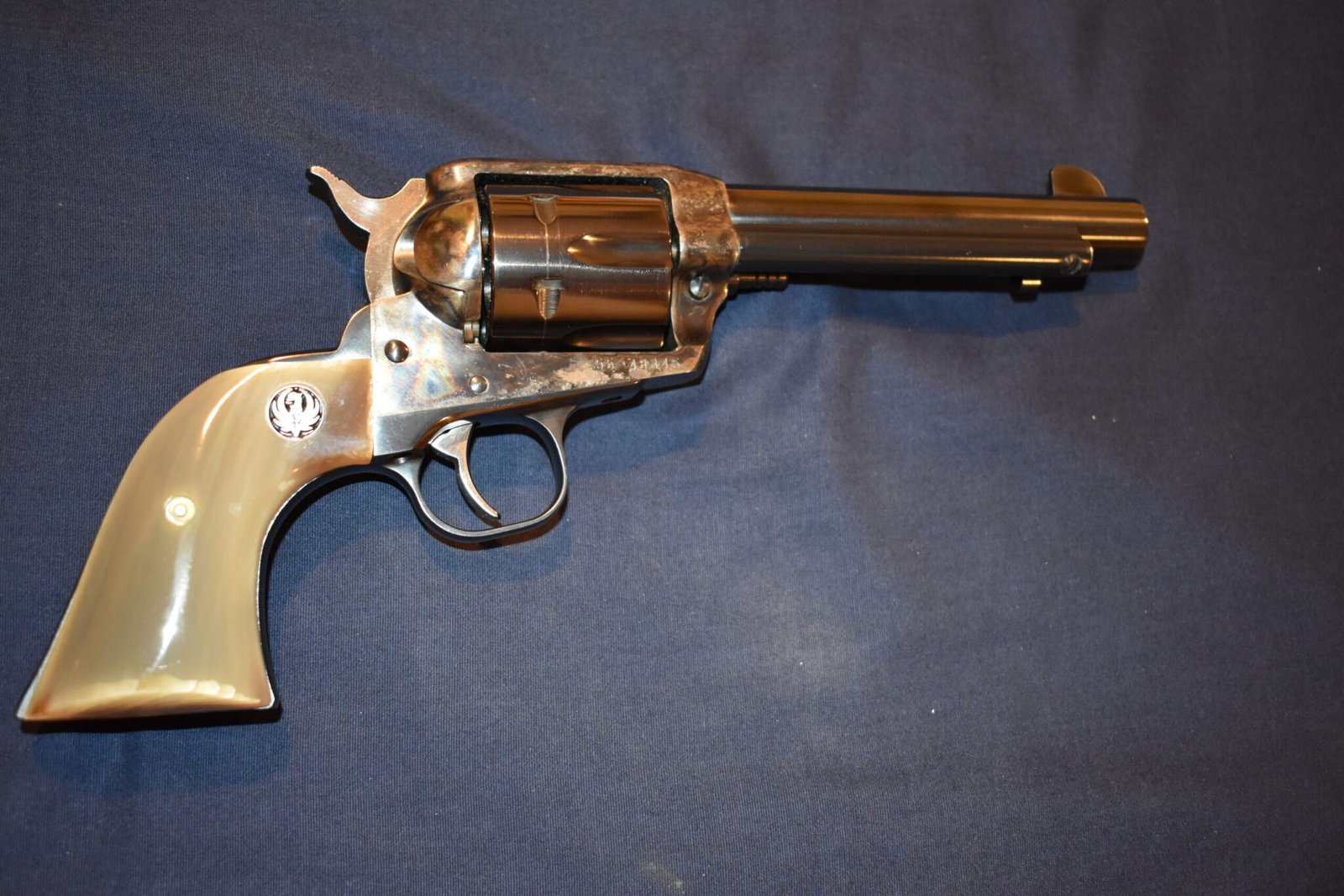 RUGER NEW MODEL BLACKHAWK OR OLD VAQUERO BUFFALO HORN GRIPS RBHH1 - Image 7