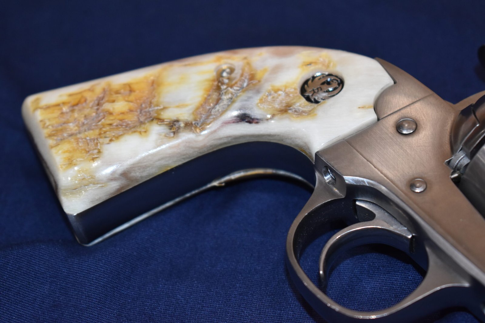 RUGER BISLEY PREMIUM GRADE RAMS HORN GRIPS RBGB8 - Image 12