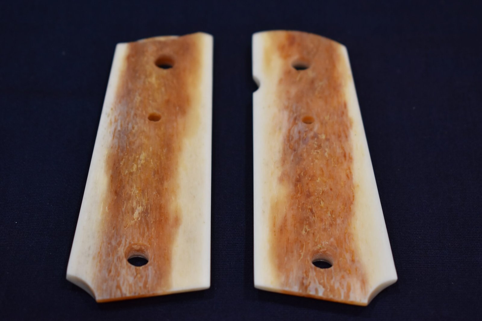COLT 1911 PREMIUM GRADE GIRAFFE BONE GRIPS 1911GB24 - Image 3