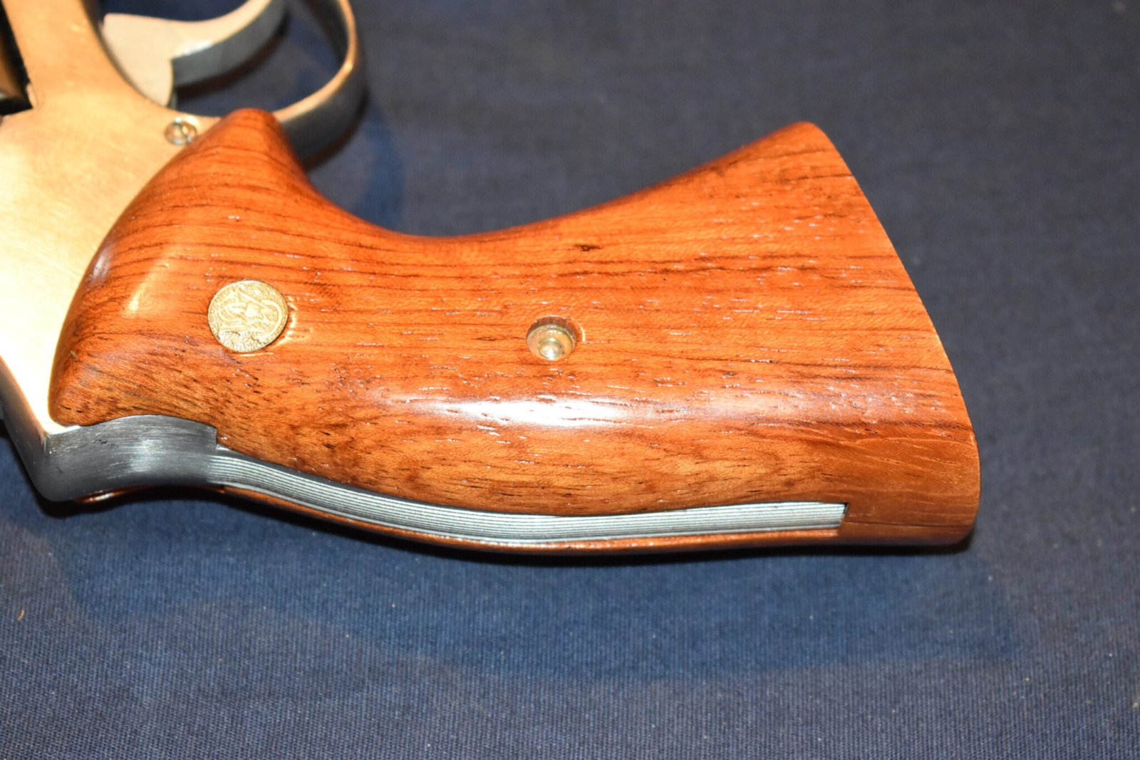 SMITH & WESSON FACTORY K FRAME ROSEWOOD PRESENTATION TARGET GRIPS KPT12 - Image 6