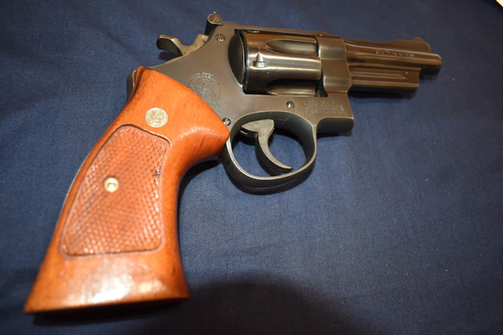 SMITH & WESSON FACTORY N FRAME TARGET GRIPS NT62 - Image 7