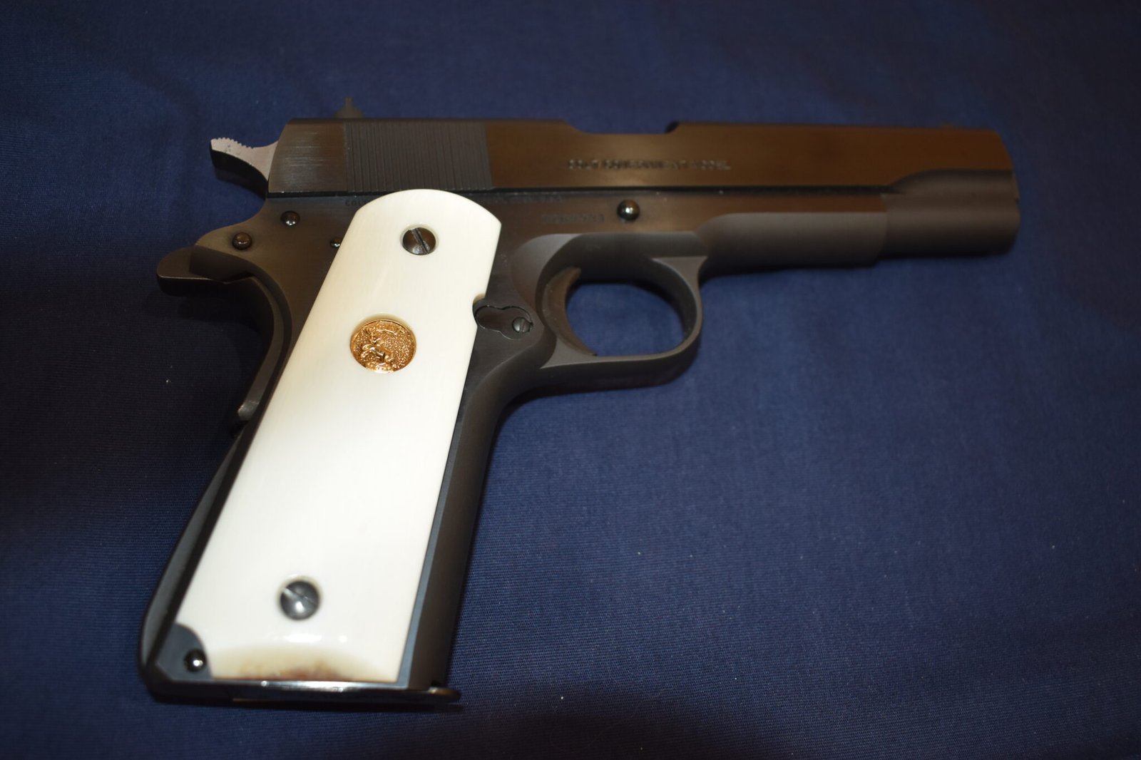 COLT 1911 PREMIUM GRADE GIRAFFE BONE GRIPS 1911GB24 - Image 7