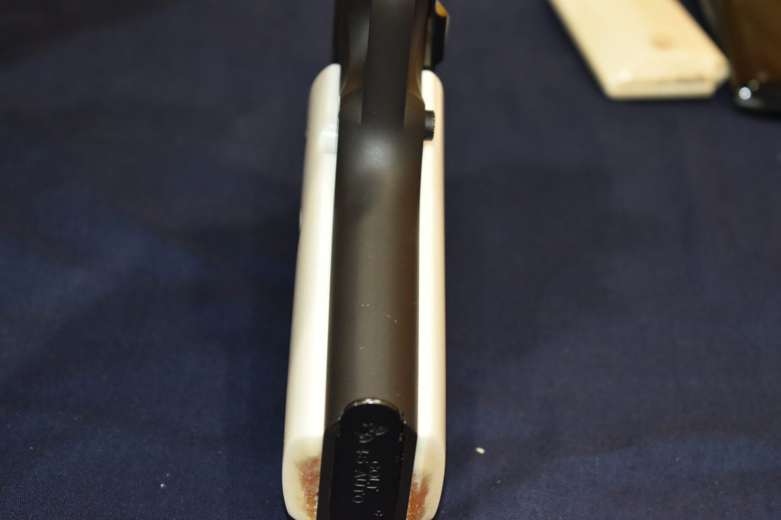 COLT 1911 PREMIUM GRADE GIRAFFE BONE GRIPS 1911GB24 - Image 8