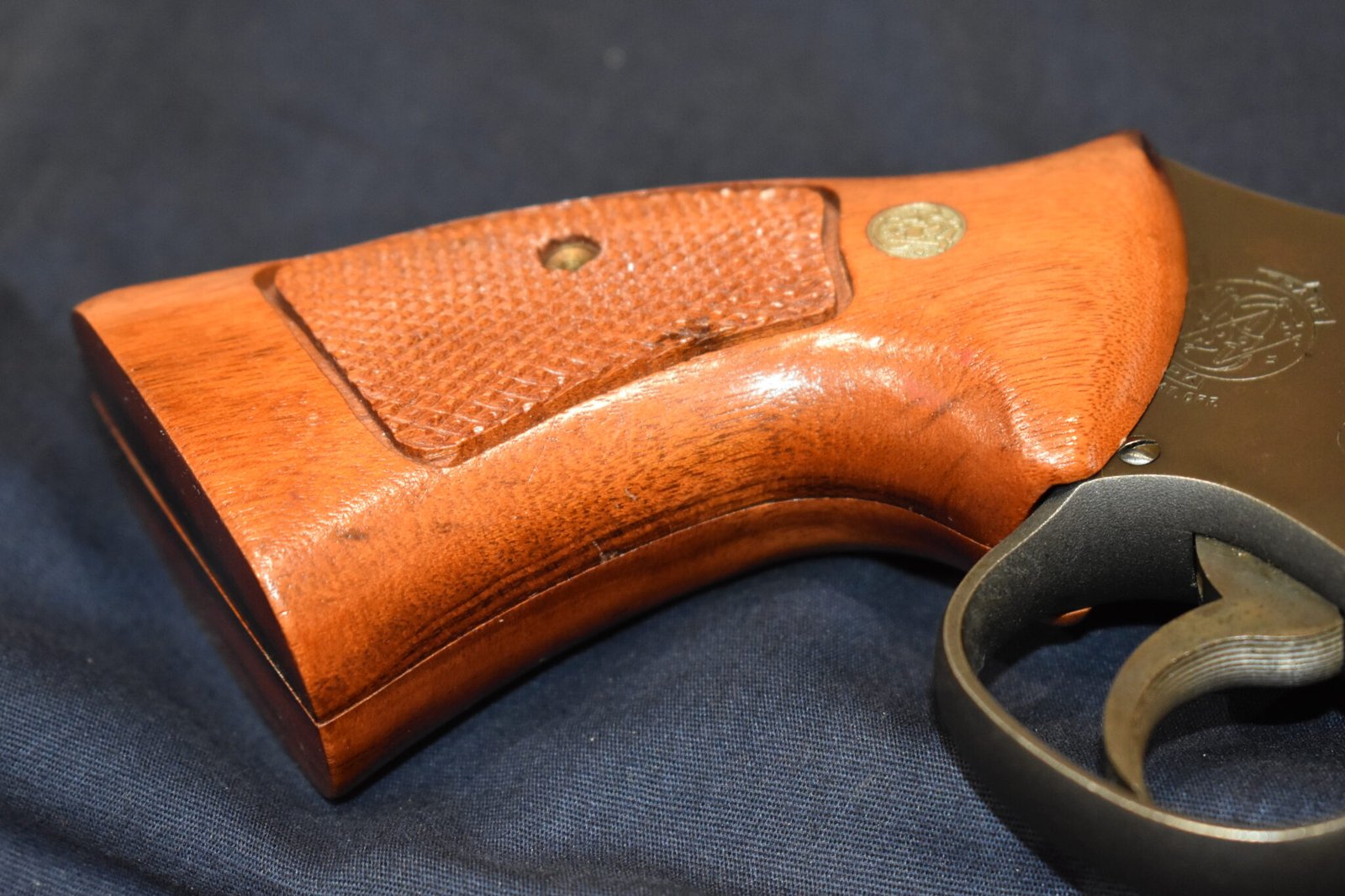 SMITH & WESSON FACTORY N FRAME TARGET GRIPS NT62 - Image 11