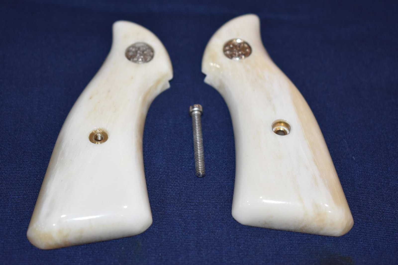 SMITH & WESSON J FRAME GIRAFFE BONE GRIPS JSQGB4 - Image 2