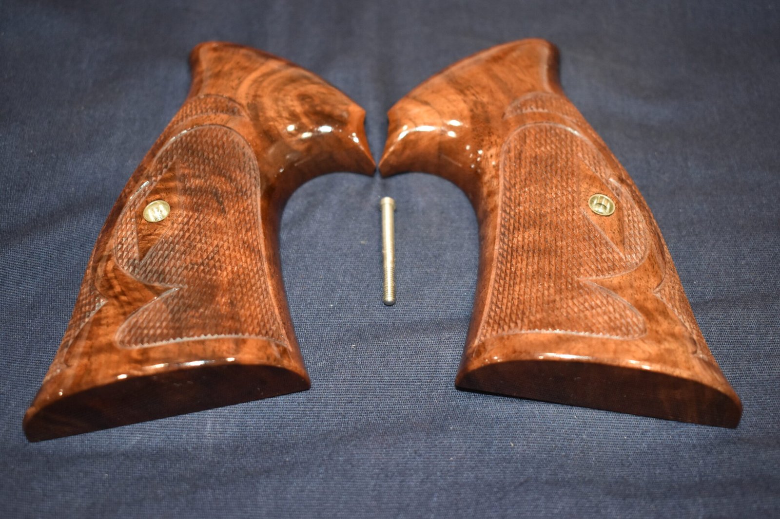KEITH BROWN CUSTOM SMITH & WESSON N FRAME "ROPER" GRIPS KBNR46 - Image 2