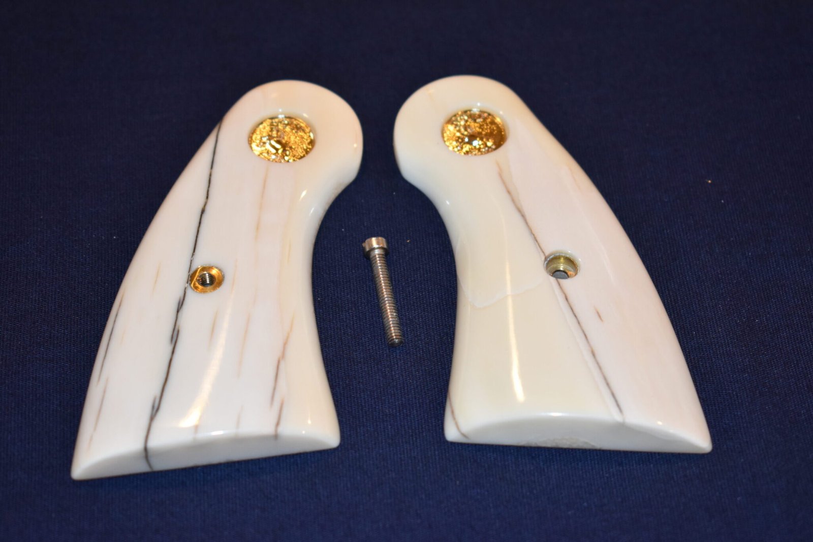 COLT I FRAMEFOSSILIZED WALRUS IVORY SERVICE GRIPS FOR A COLT PYTHON CPWI2 - Image 2