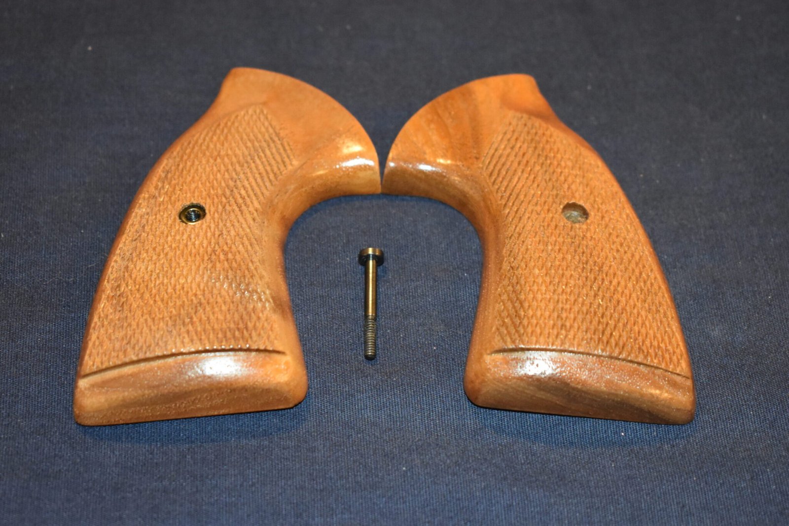 COLT VIPER / DETECTIVE FACTORY GRIP CVFW1 - Image 2