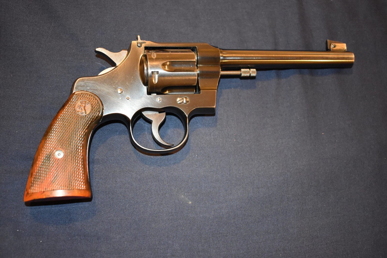 COLT I FRAME "COLTWOOD" INCLUDING THE OFFICER'S MODEL MATCH & OFFICER'S MODEL SPECIAL"COLTWOOD" GRIPS COMCW1 - Image 7