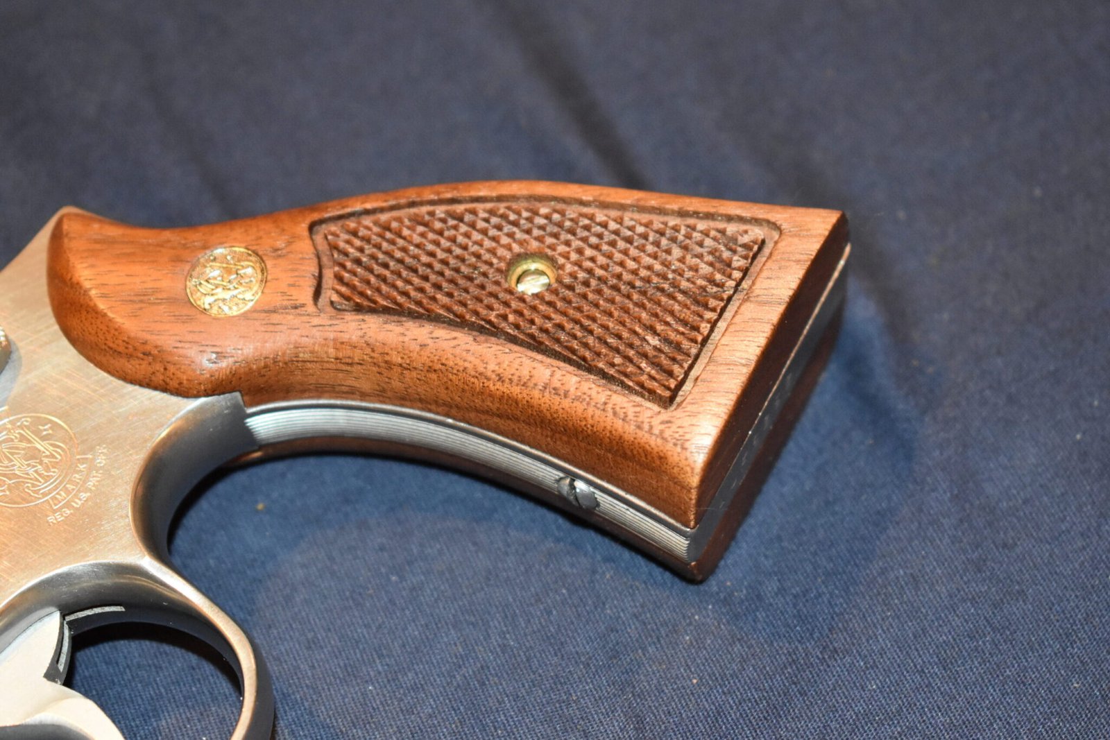 SMITH & WESSON K FRAME SQUARE BUTT MAGNA GRIPS KSQM5 - Image 12