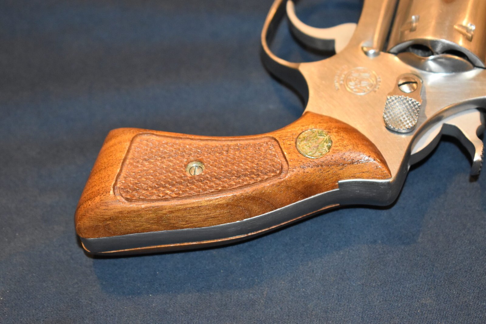 SMITH & WESSON J FRAME GRIPS JSQM5 - Image 5