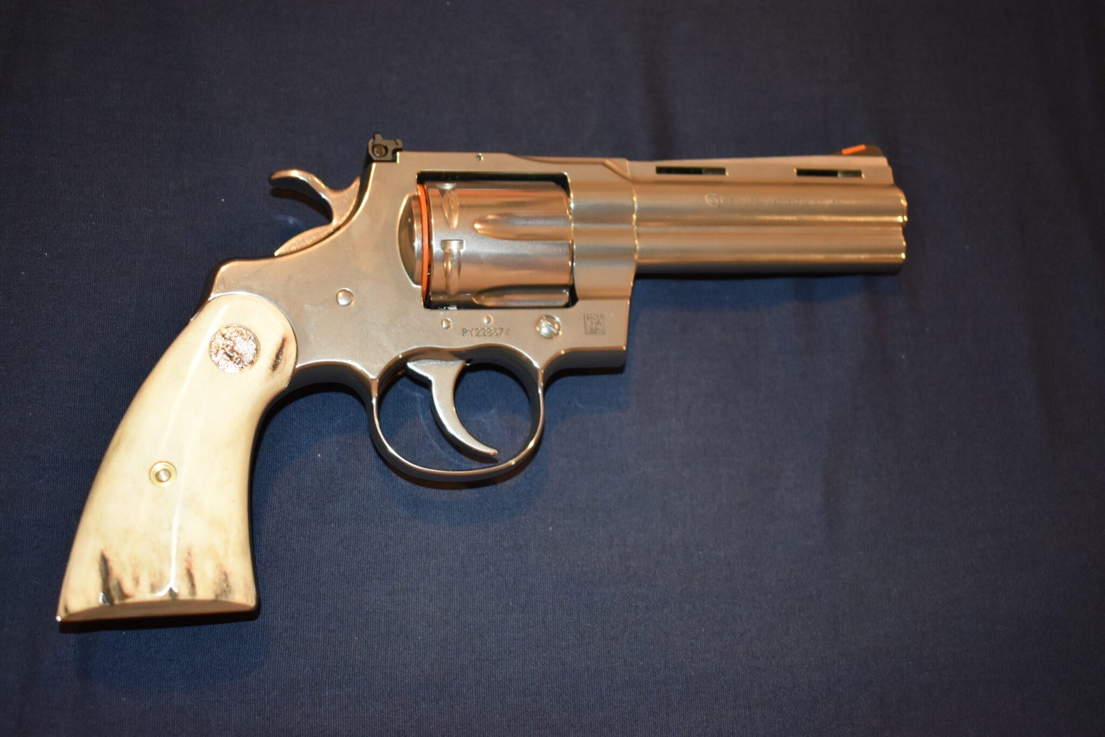 COLT PYTHON SAMBAR STAG GRIPS CPSS22 - Image 7