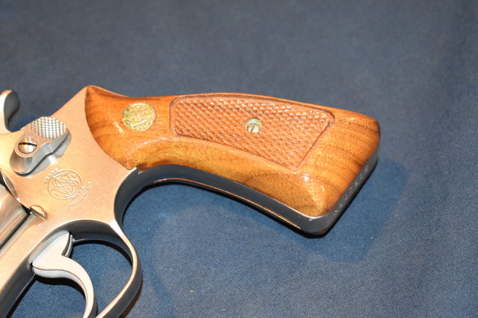 SMITH & WESSON J FRAME GRIPS JSQM5 - Image 12