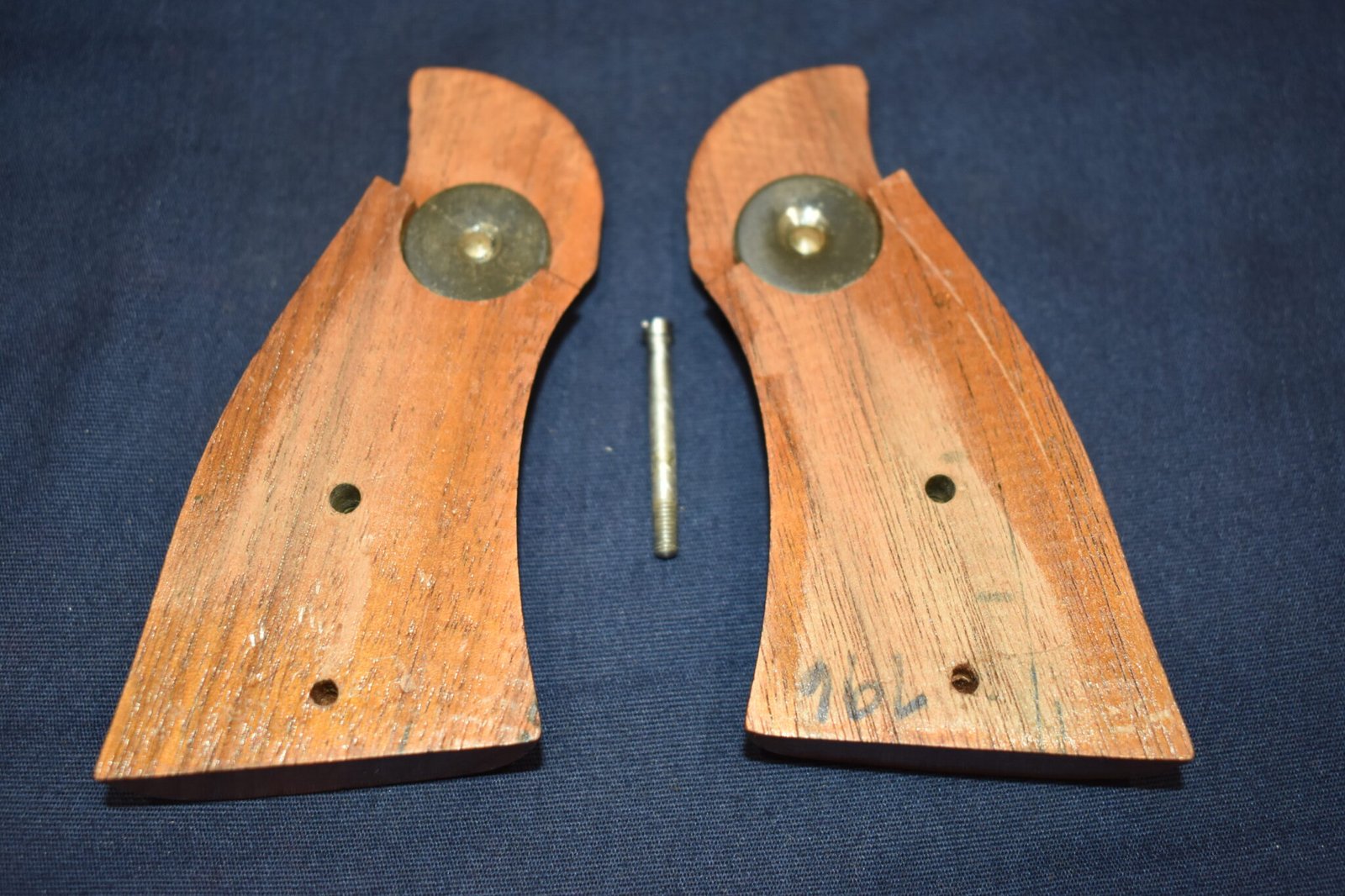 SMITH & WESSON N FRAME MAGNA GRIPS SWNM11 - Image 3