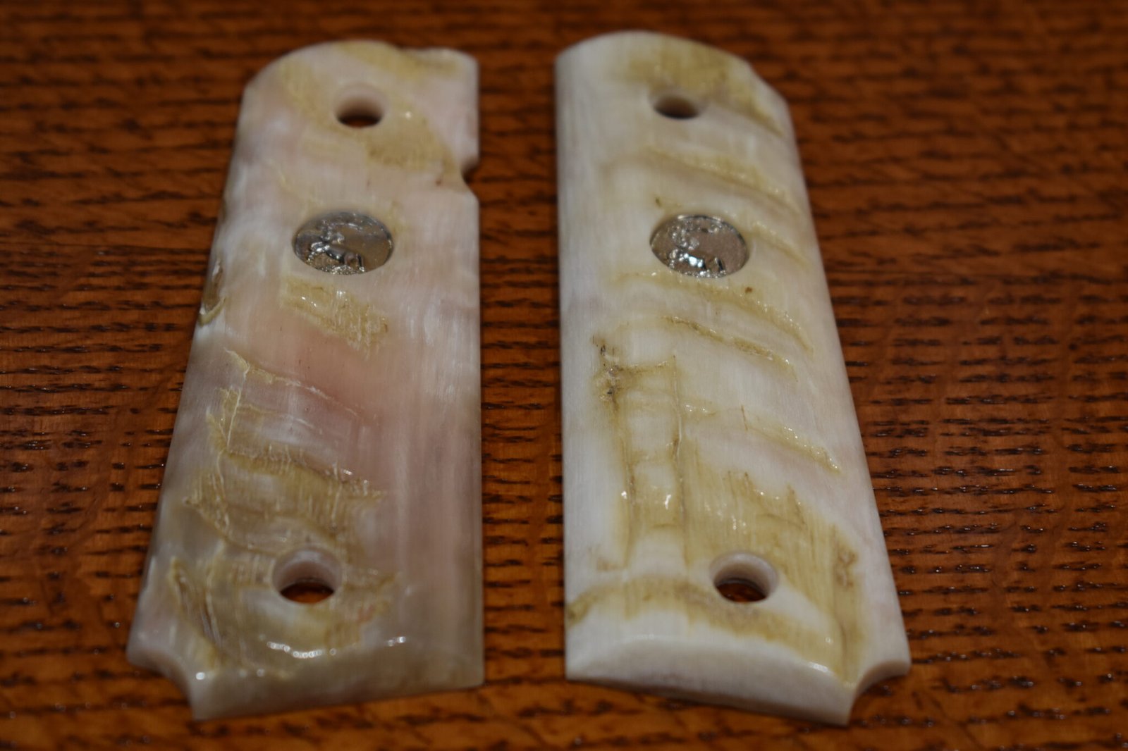 COLT 1911 RAMS HORN GRIPS 1911RH19 - Image 3