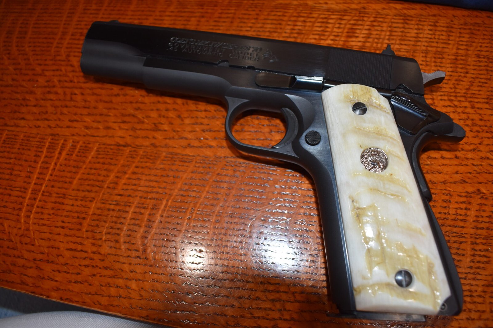 COLT 1911 RAMS HORN GRIPS 1911RH19 - Image 4