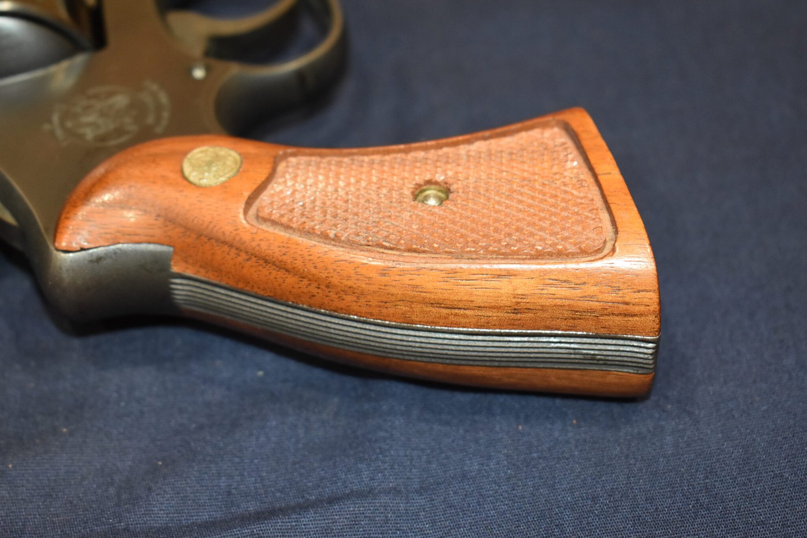 SMITH & WESSON N FRAME MAGNA GRIPS SWNM11 - Image 6