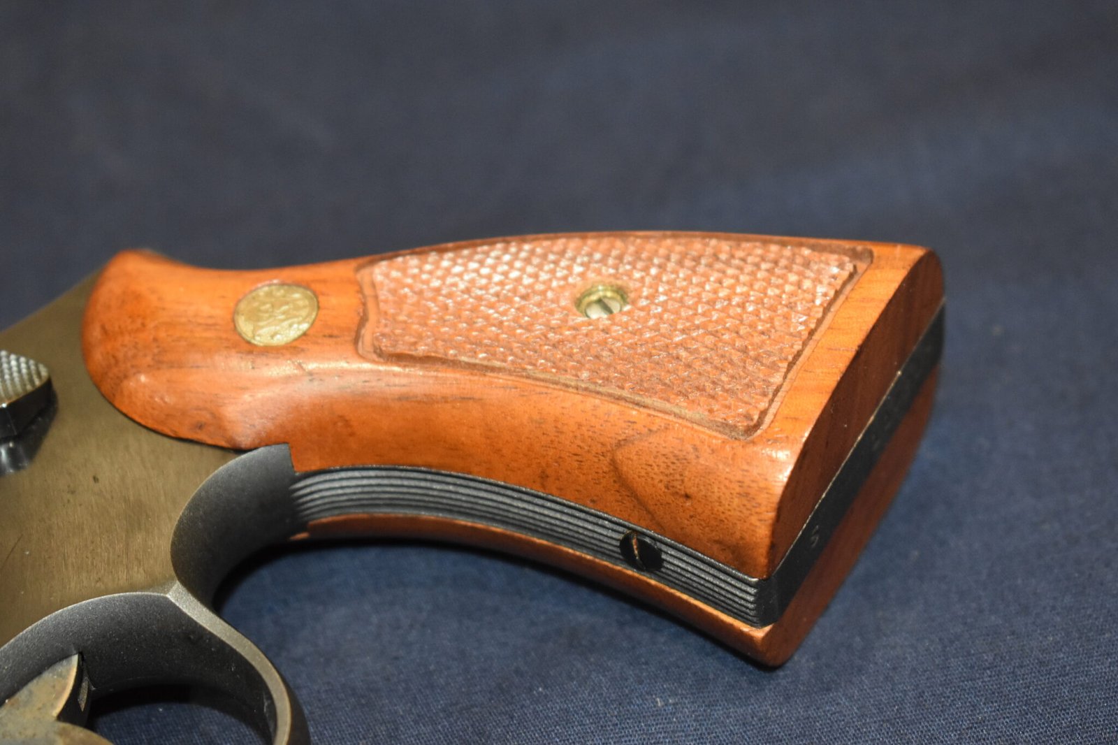 SMITH & WESSON N FRAME MAGNA GRIPS SWNM11 - Image 12