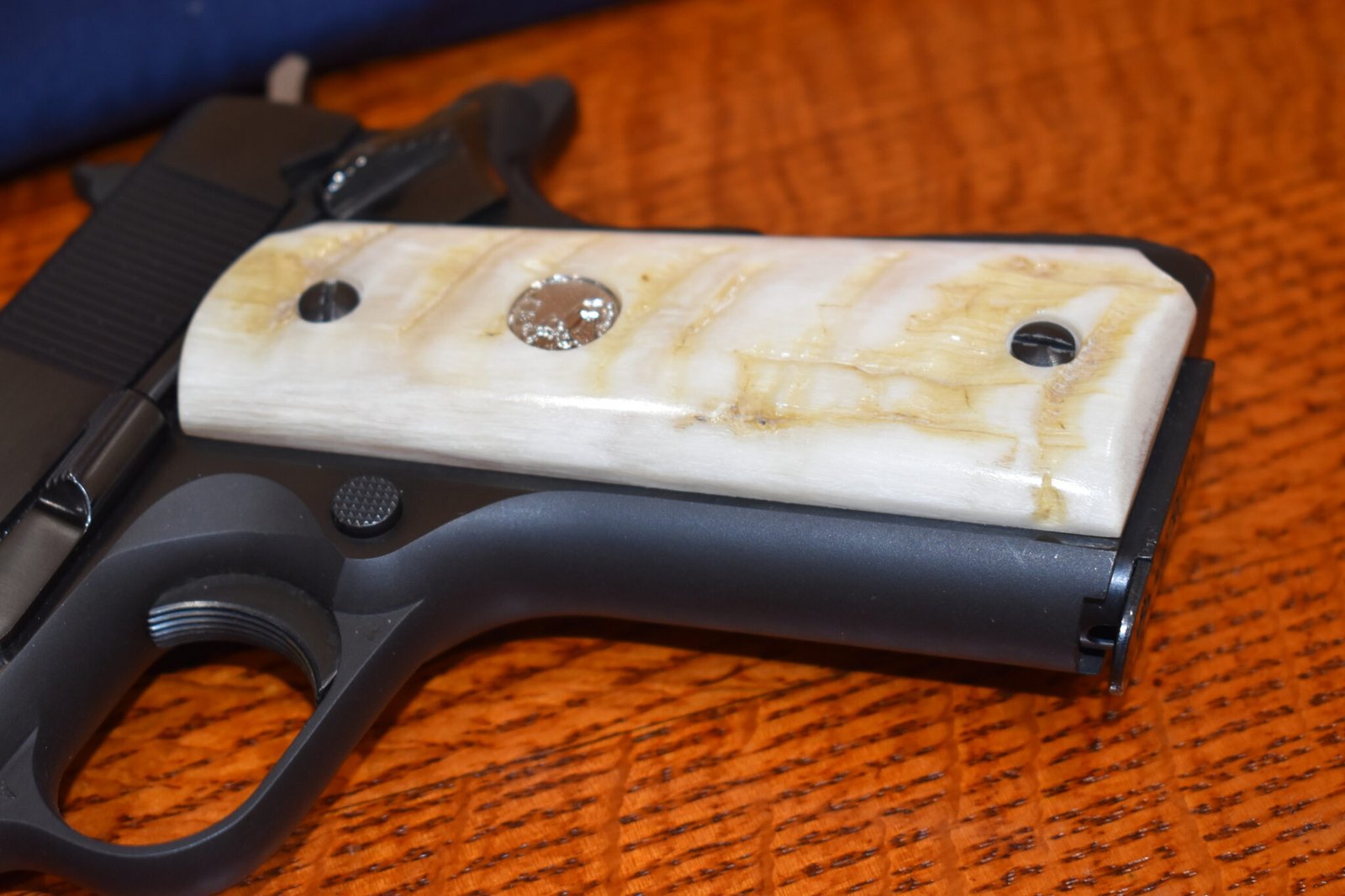 COLT 1911 RAMS HORN GRIPS 1911RH19 - Image 12