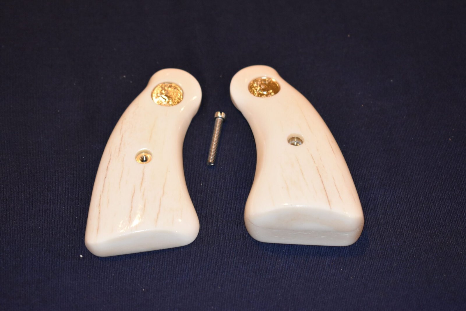 COLT DETECTIVE / DIAMONDBACK GIRAFFE BONE GRIPS CDGB1 - Image 2