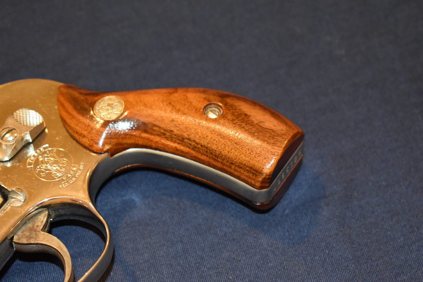 SMITH & WESSON J FRAME PRESENTATION GRIPS JPMRB5 - Image 12