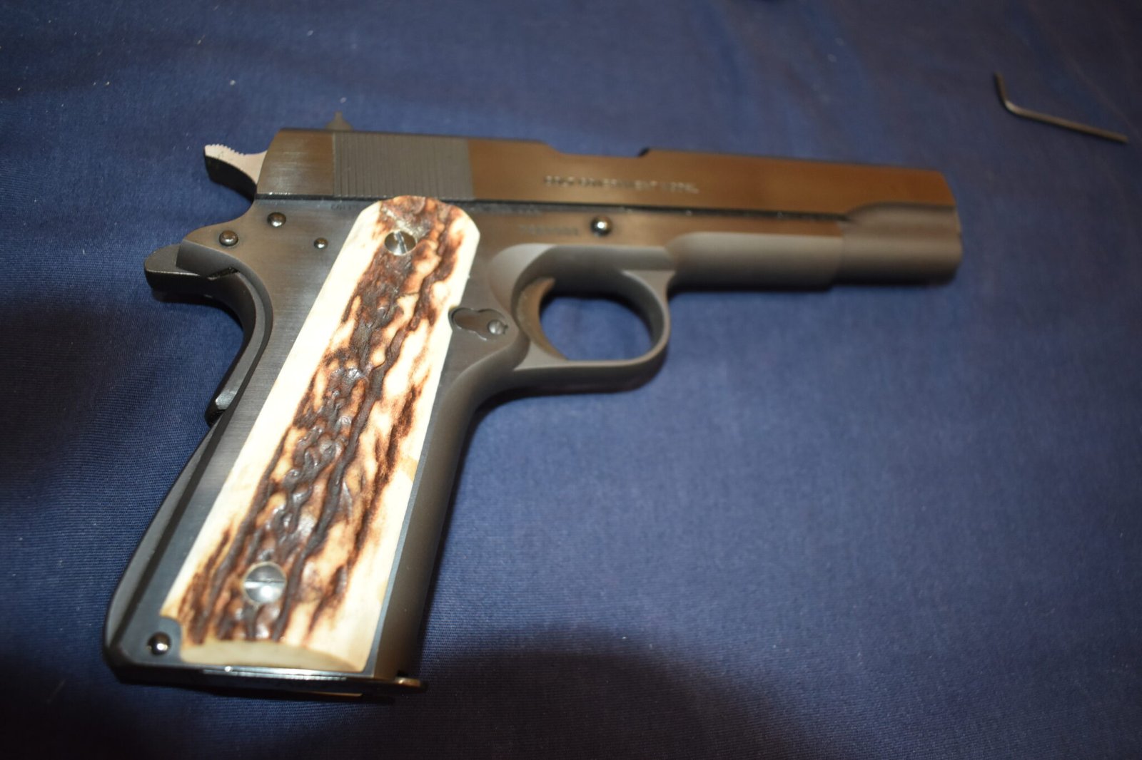 COLT 1911 VINTAGE SAMBAR STAG GRIPS 1911SS41 - Image 7