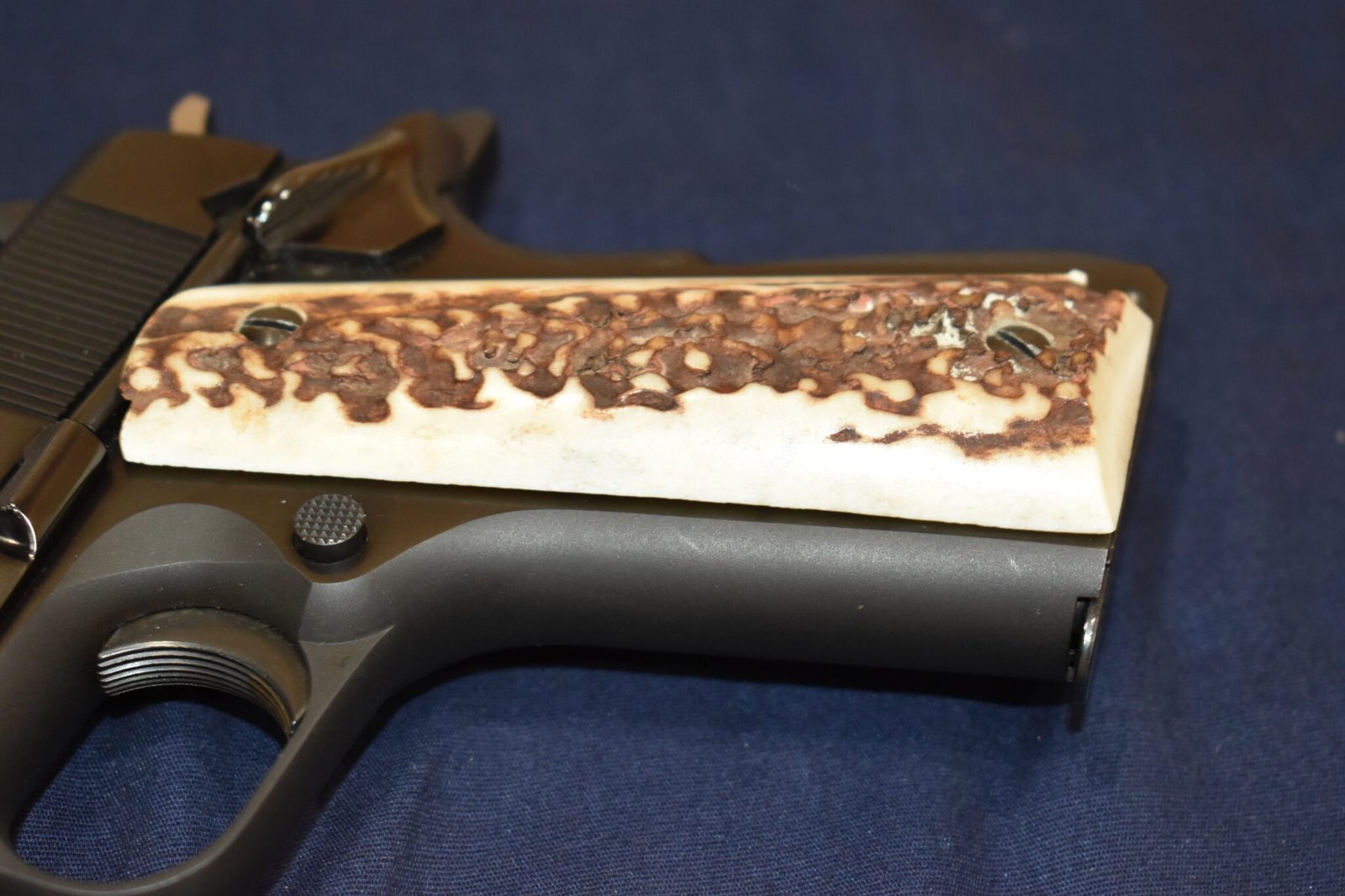 COLT 1911 VINTAGE SAMBAR STAG GRIPS 1911SS41 - Image 12