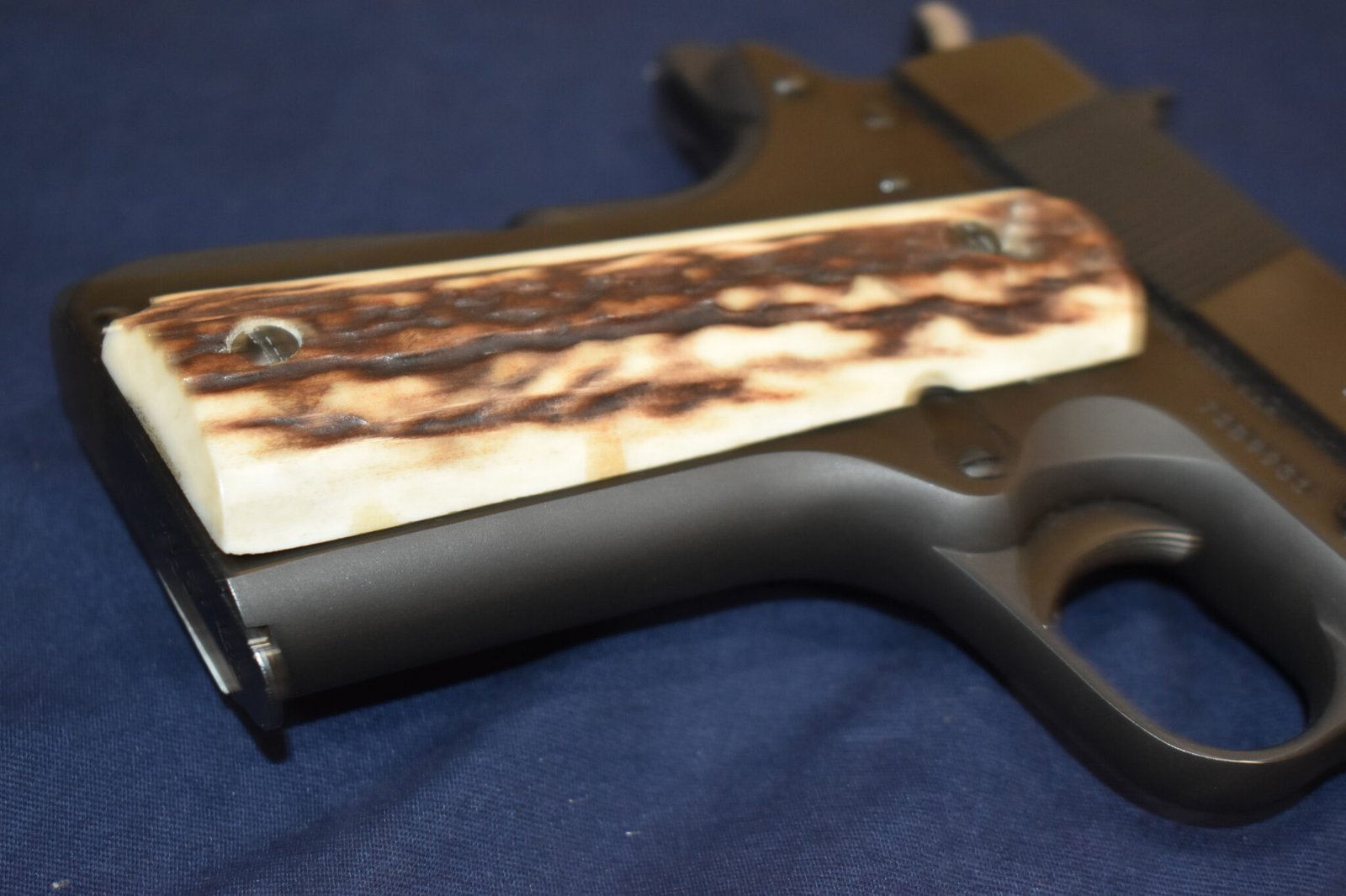 COLT 1911 VINTAGE SAMBAR STAG GRIPS 1911SS41 - Image 11